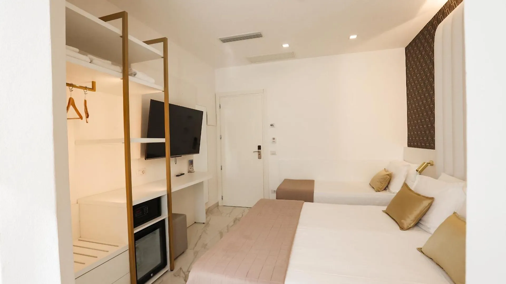 Hotel Cenisio Rimini