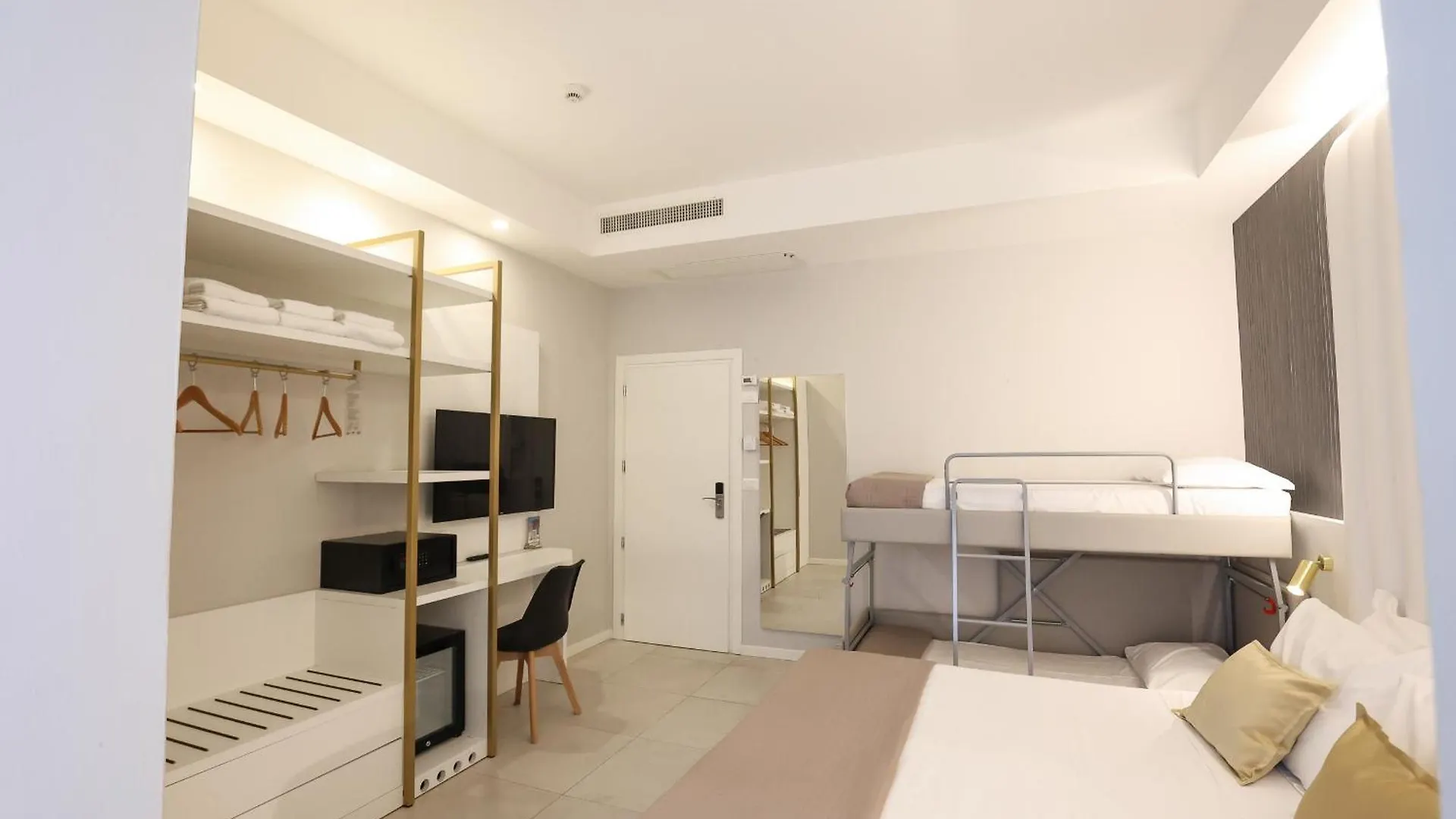Hotel Cenisio Rimini