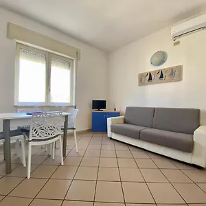 Tirreno Apartment Tirrenia
