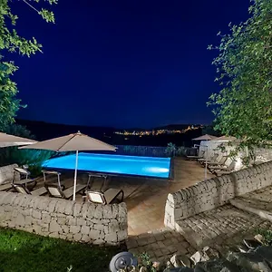 Relais Del Monte , Ragusa Italy
